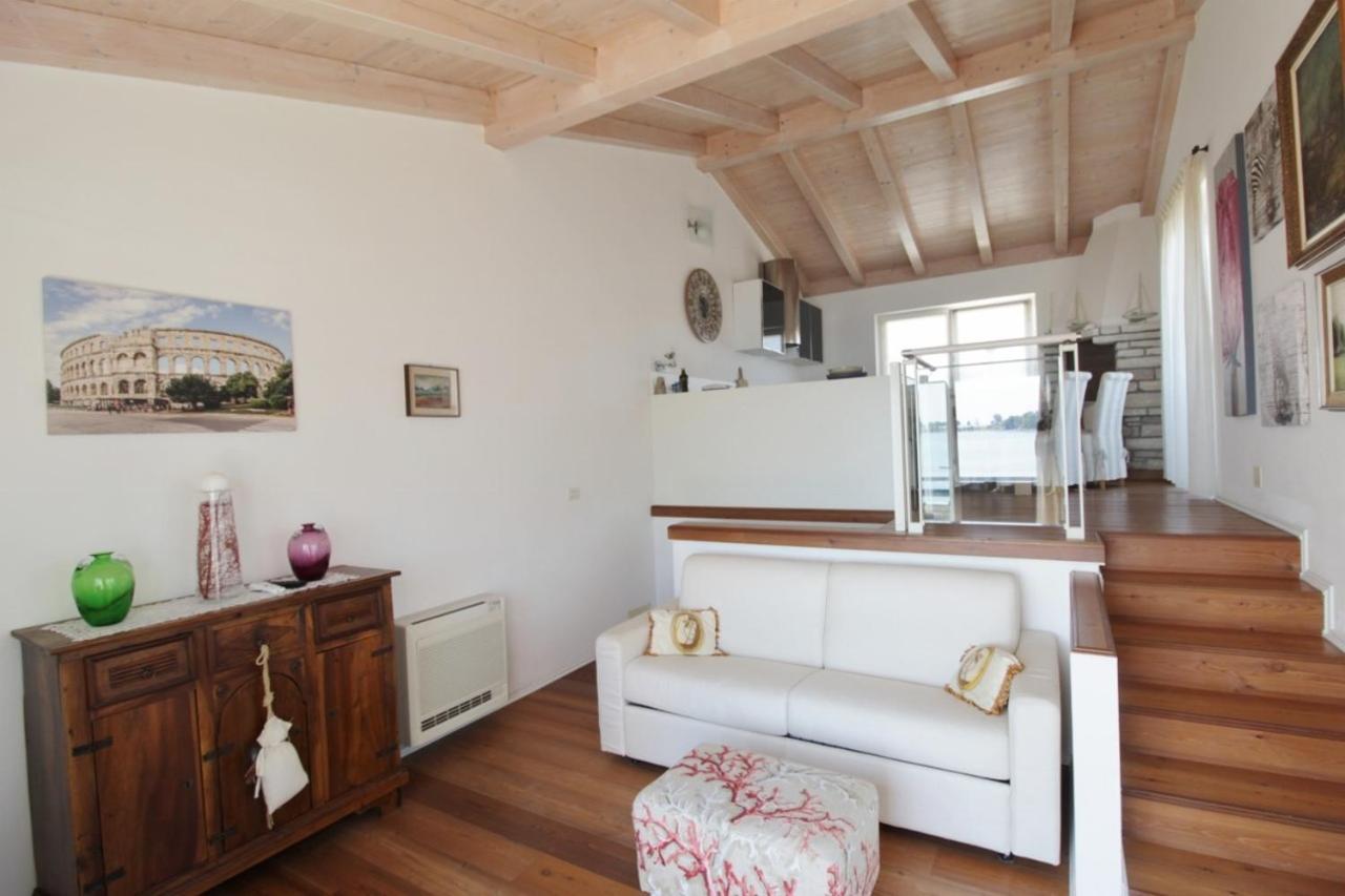 Istrian Villa With Unique Sea View Lovrečica Esterno foto